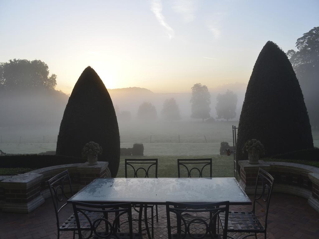 Bed and Breakfast Chateau De Bouelles Нешатель-ан-Бре Екстер'єр фото